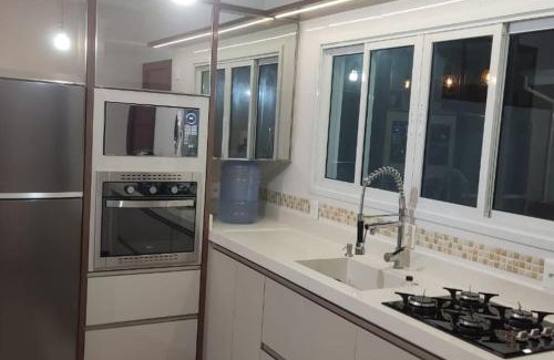 Palhoca House | Casa de Praia Com Piscina Aquecida