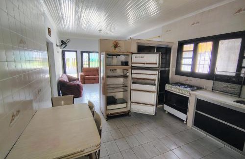 Mongagua House | Casa de Praia - Pe na Areia