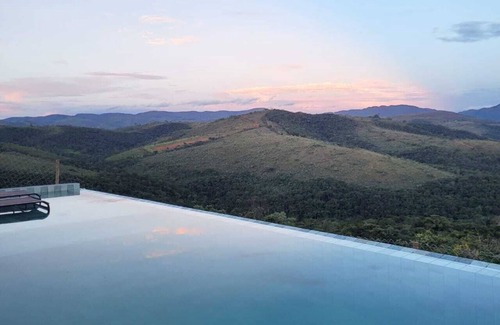 Itabirito Cottage | Casa de Temporada em Acuruí, com Vista Para Montanha de Frente Para Represa
