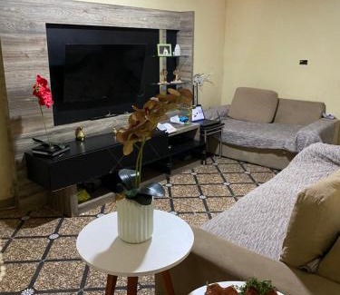 Candeias House | Casa de Victor
