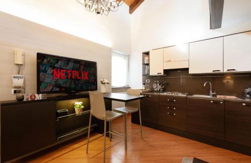 Monza Apartment | Casa del Borgo - Esclusiva Suite centro Monza con vista Duomo