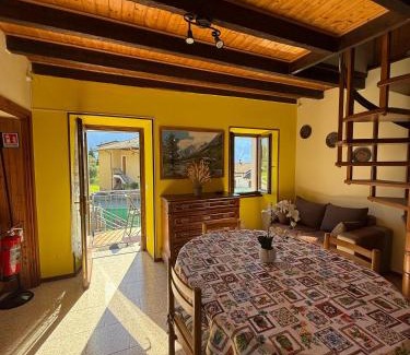 Pregasio House | Casa del Borgo Pregasio Garden and view by Gardadomusmea