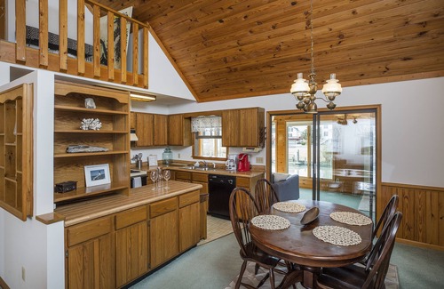 Captain's Cove House | Casa Del Canal is a fabulous Waterfront Vacation Home only minutes from Chincote