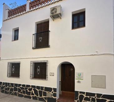 Pinos del Valle Bed & Breakfast | Casa del Patio