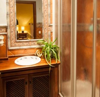 Castro del Rio Apartment | Casa del peregrino Torre de la Muralla- casa completa de 2 dormitorios