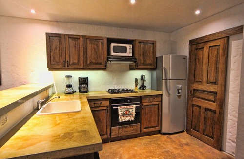 La Florida Apartment | Casa del Reloj JARDIN -Amazing -suite Garden Opens to Sky, 2 Master Suites