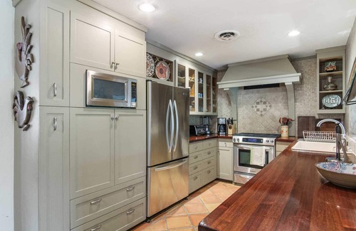 Bandera House | Casa del Rio River House