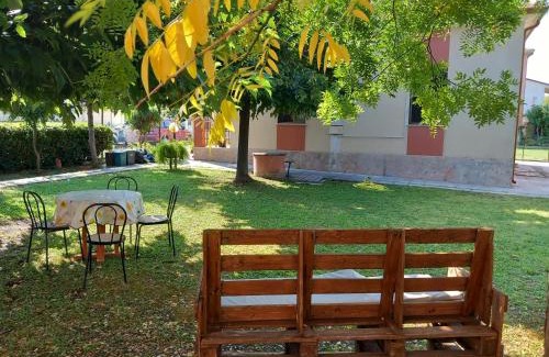 Senigallia House | Casa di Adele con giardino privato a 150 mt dal mare