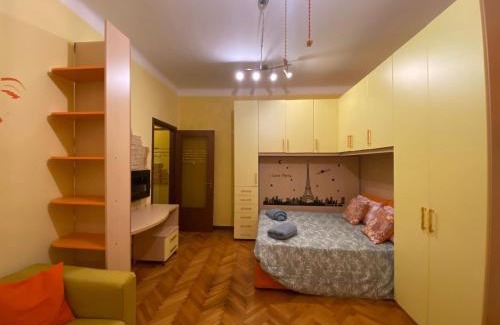 Barriera Vecchia-San Giacomo Apartment | Casa di Giò