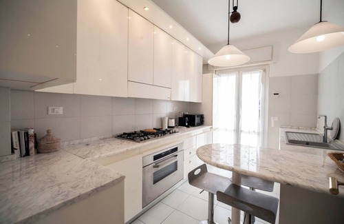 Quinto al Mare Apartment | -Casa di Pier&Chico - Large apartment near the sea with parking