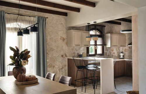 Gaitanion House | Casa di Pietra - 4 Bedroom Villa with Private Pool