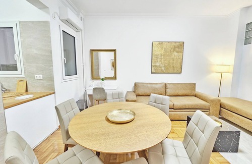 Attiki Apartment | Casa Divas Sugar Suite