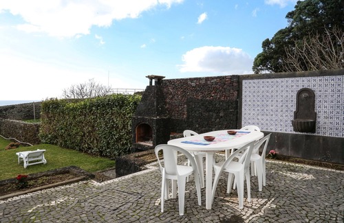 Lagoa Cottage | Casa do Atlântico - holiday village Property with views and direct access to the sea
