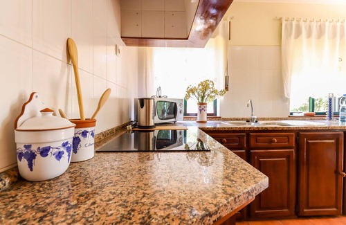 Ponte de Lima Villa | Casa do Azal – House with Pool, Near the Town