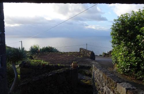 Lajes do Pico House | Casa do Bernardo