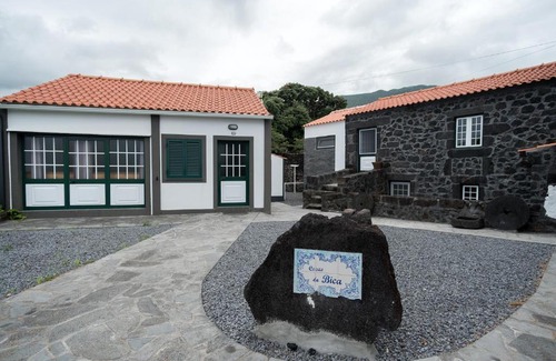 Sao Roque do Pico House | Casa do Bica