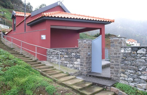 Porto da Cruz Villa | "CASA DO CABEÇO" SEA AND MOUNTAIN VIEWS