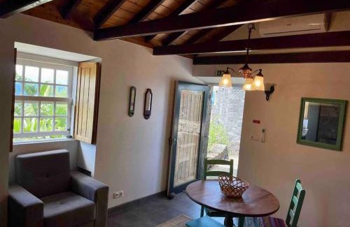 Pico House | Casa do Laureano