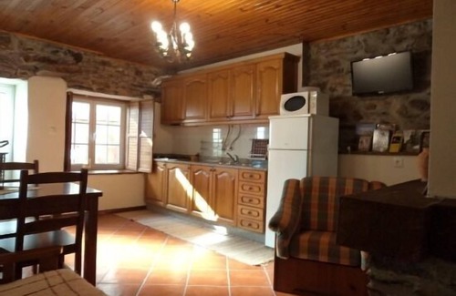 Braganca Cottage | Casa do Pascoal, 2 + 2 people, in the Heart of the Natural Park of Montesinho