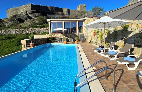Linhares House | CASA DO PENEDO CASTLE HOUSE