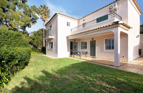 Pera Villa | Casa do Poco