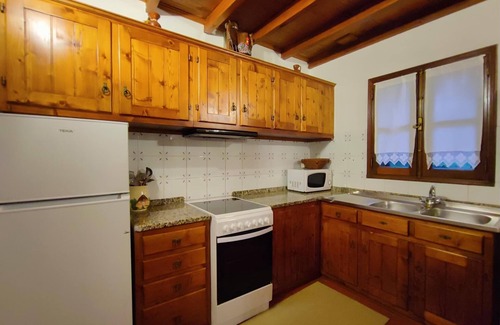 Melgaco Cottage | 'Casa do Rio' | Picturesque | Accommodation in Branda da Aveleira