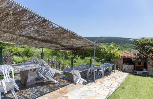 Marcelle Apartment | Casa 'Do Sil' with Shared Pool, Shared Terrace, and Wi-Fi