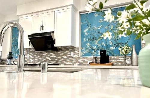 Irvine Business Complex House | Casa Dolce Vita - Luxury Modern Stays - Flexible Monthly Arrangements Available 30-Night Minimum
