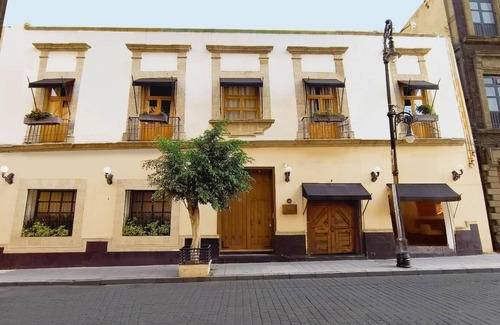 Historic Center Apartment | Casa Donceles Apt 7 Group Top Choice, Complimentary baggage storage.