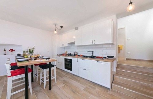 Viskovici Villa | Casa Dorella in peaceful location with a sea view