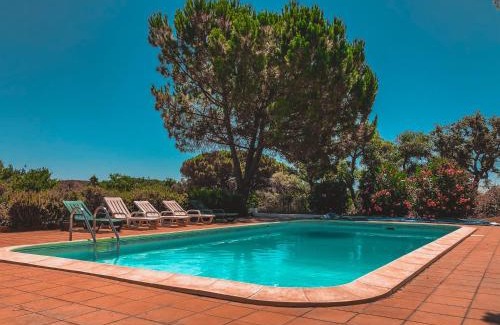 Reliquias House | Casa dos Anoes