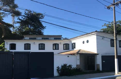 Pontal Apartment | CASA DOS AUTORES INN - 100 METERS FROM THE HISTORICAL CENTER