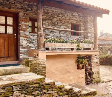 Vinhais House | Casa dos Figos in Palas Retreat