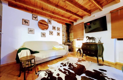 Covilha Cottage | Casa dos Jasmins - Holiday Rentals