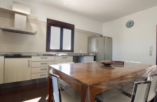 El Palmar House | Casa El Alamo - Very generous villa with pool with swimming lane close to the beach