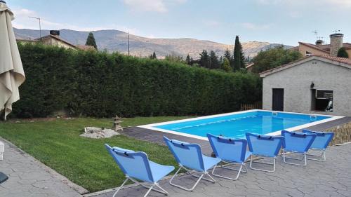 Otero de Herreros House | Casa El balcón de Iria
