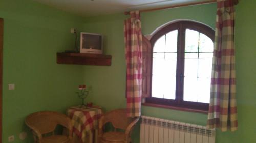 Santa Maria de Cayon House | Casa El Espesedo, 6 dormitorios y 6 baños, salón 60m2, jardin 500m2