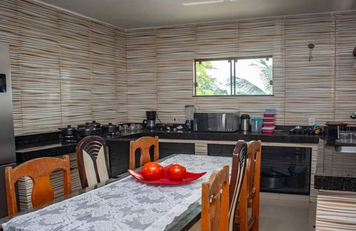 Rasa House | Casa em Búzios com Piscina e Vista para Montanha