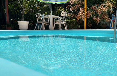 Centro House | Casa em Porto de Galinhas. 450m aproximado da praia. Piscina com apoio coberto