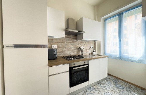 Casal Bertone Apartment | Casa Emma, Casa Emma up to 5 central spot