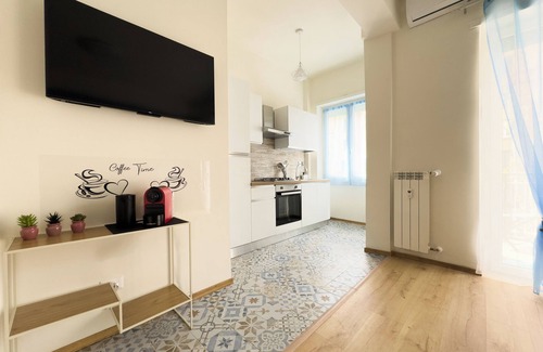 Casal Bertone Apartment | Casa Emma, Casa Emma up to 5 central spot