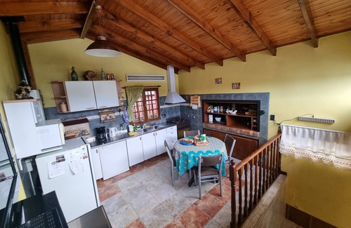 Province of Tierra del Fuego House | Casa en Barrio Tranquilo Para Salir a Caminar, a Minutos del Centro de la Ciudad