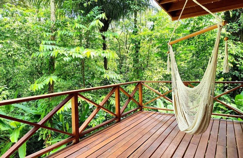 Bocas del Toro House | Casa en la Jungla en Playa Bluff - Casa Bambú
