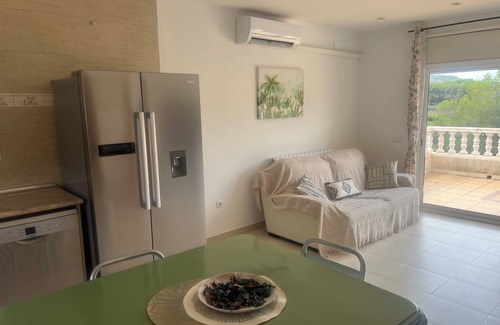 La Prosperitat House | Casa en la Montaña Cerca de la Playa