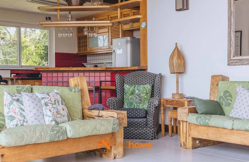 Felix House | Casa Exclusiva em Ubatuba com Estilo Único