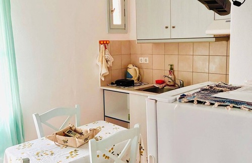 Ios Apartment | Casa Filareti-4pax studio with city view