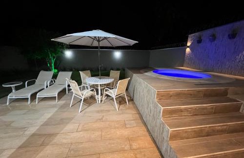 Bonito House | Casa Flora - Jacuzzi exclusiva e conforto absoluto a 10 quadras da praça central