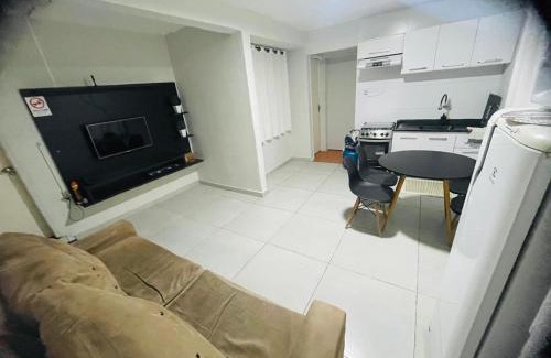 Uberaba Apartment | Casa fundos Eco City 03 Simples e Confortável com 2 Quartos e Garagem