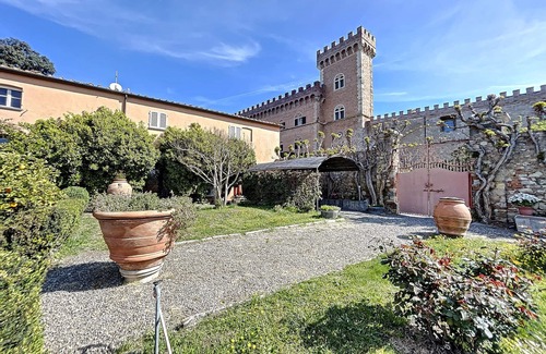 Bolgheri House | Casa Giorgiana - Charming House with Panoramic Private Garden