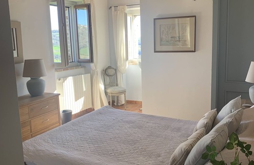 Sarnano House | Casa Giuseppe Sarnano Le Marche. Luxury home and pool in beautiful countryside.